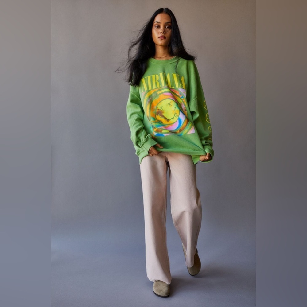 UO Nirvana Smile Oversized Crew Neck Sweathirt - Picture 4 of 14